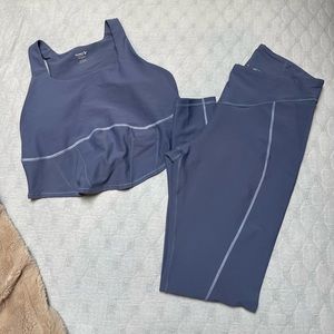 OLD NAVY ACTIVE POWERSOFT WORKOUT SET - CORSET BRA TOP AND 7/8 LEGGINGS